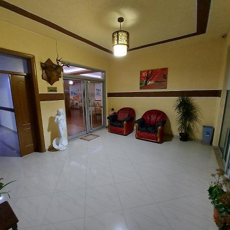 Hotel Kalemi Zhaban 외부 사진